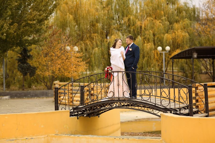 Photographe de mariage Elena Burkina (ppbura). Photo du 10 décembre 2018