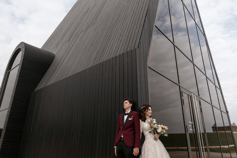 Fotógrafo de casamento Vladlena Zareckaya (vladlenamur). Foto de 23 de outubro 2021