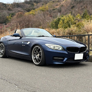 Z4 ロードスター sDrive 23i