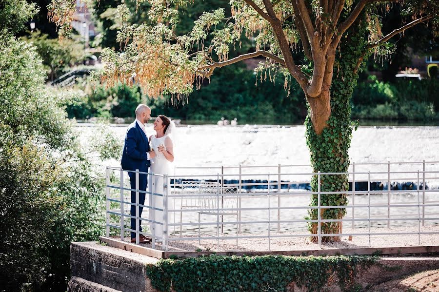 Fotógrafo de casamento Neil Goodby (fpforeverp). Foto de 23 de junho 2019