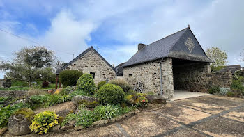 maison à Poullaouen (29)