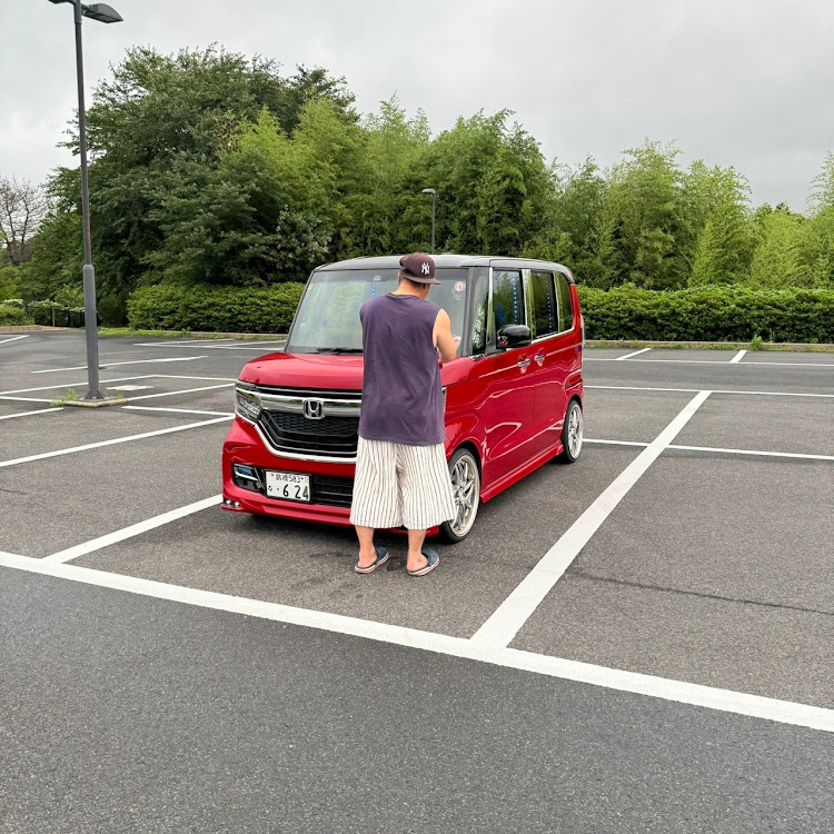 Nボックスカスタムのいつも見て頂きありがとうございます🙏🙇・初心者マークのエヌボ🤭に関するカスタム事例の投稿画像2枚目