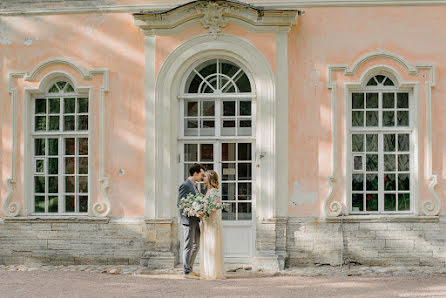 Fotograful de nuntă Lyubov Lokotkova (lokotkova). Fotografia din 25 septembrie 2015