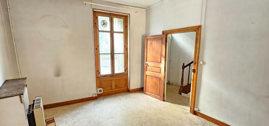 Vente maison 4 pièces 78 m² à Poitiers (86000), 114 000 €