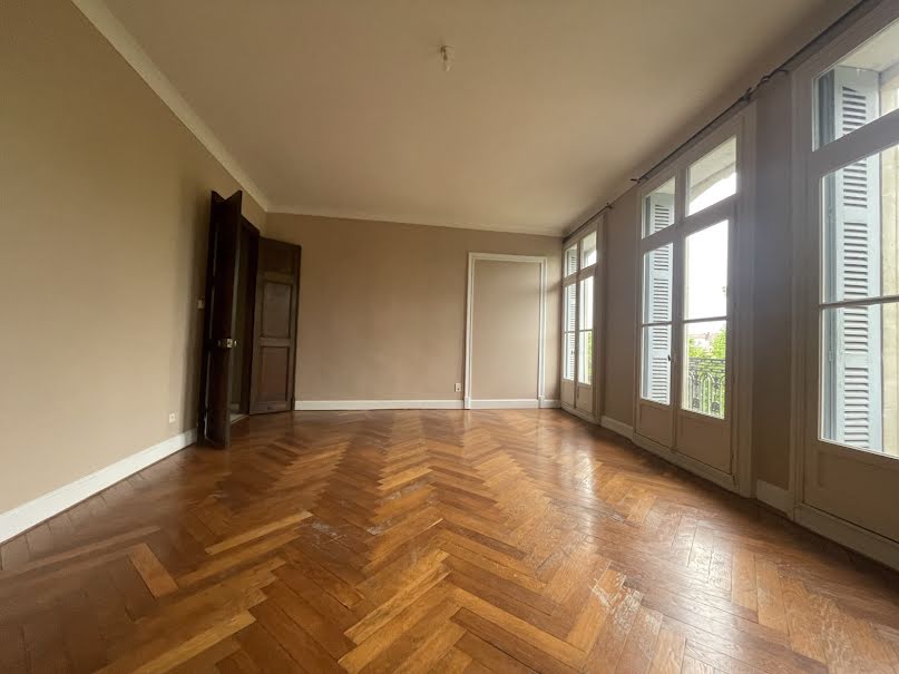 Location  appartement 3 pièces 83.26 m² à Beziers (34500), 701 €