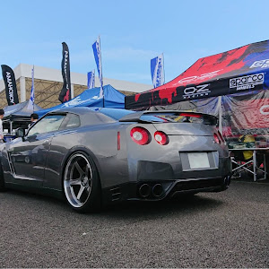 NISSAN GT-R R35