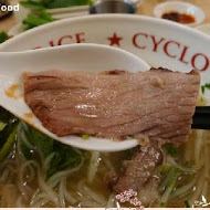 CYCLO 洛城牛肉粉