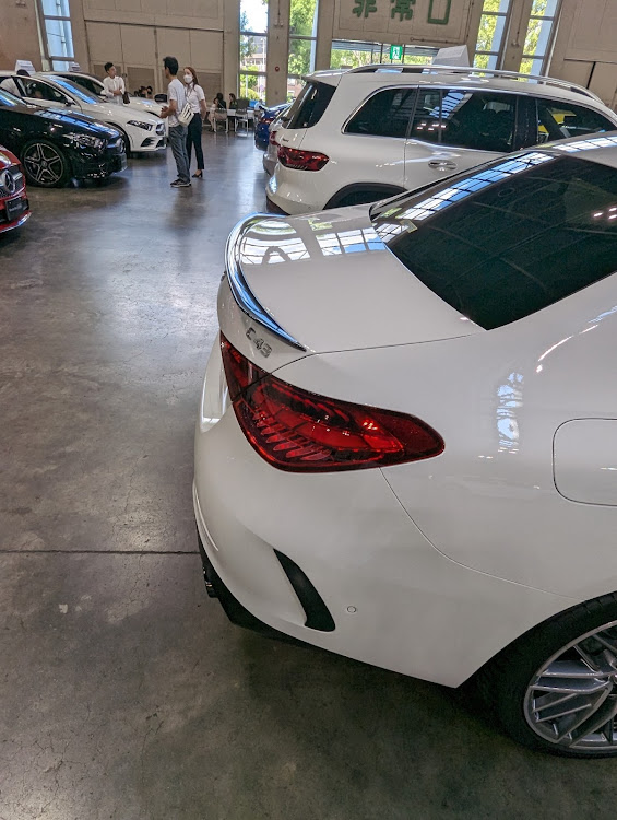 Cクラス セダンのCクラス・C43AMG・ヤナセ大商談会・あなたのヘッドライトは？に関するカスタム事例の投稿画像10枚目