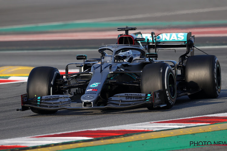 Bottas wint eerste GP van het seizoen, Lewis Hamilton eindigt op de vierde plaats na straftijd van 5 seconden