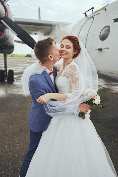 Fotógrafo de casamento Vitaliy Smulskiy (vitaliismulskyi). Foto de 13 de maio 2018