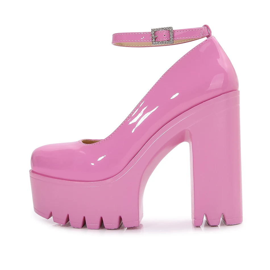 Nuove décolleté da donna con tacco alto e spesso, punta tonda, suola spessa e bocca bassa, per un look alla moda.