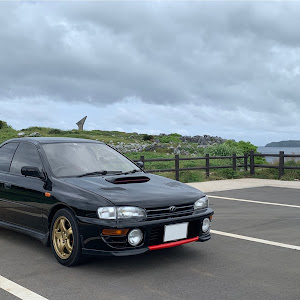 インプレッサ WRX GC8