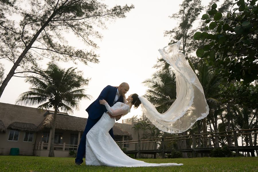 Fotógrafo de bodas Joel Alarcon (alarcon). Foto del 21 de febrero 2019