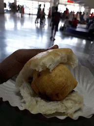 Pandurang Wada Pav And Sandwich Centre photo 3