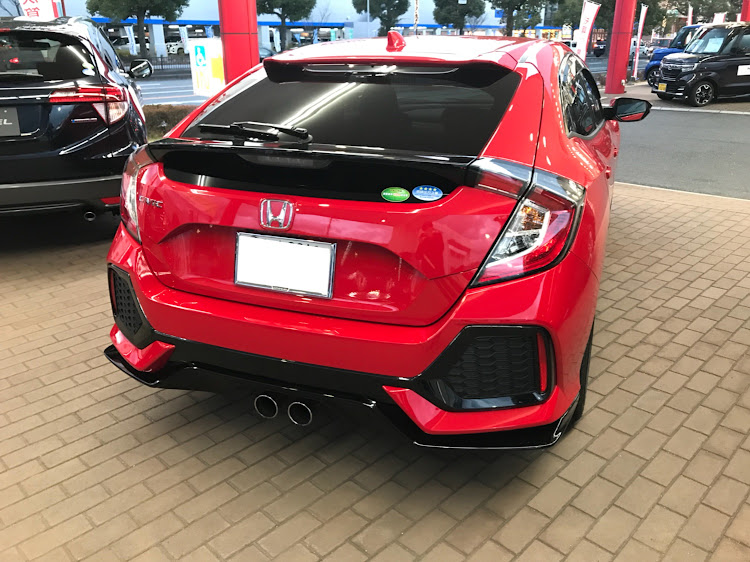 ステップワゴンのHONDA・シビック・ハッチバックに関するカスタム事例の投稿画像2枚目