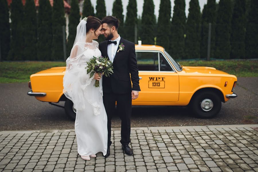 Fotógrafo de casamento Artur Owsiany (owsiany). Foto de 5 de outubro 2017