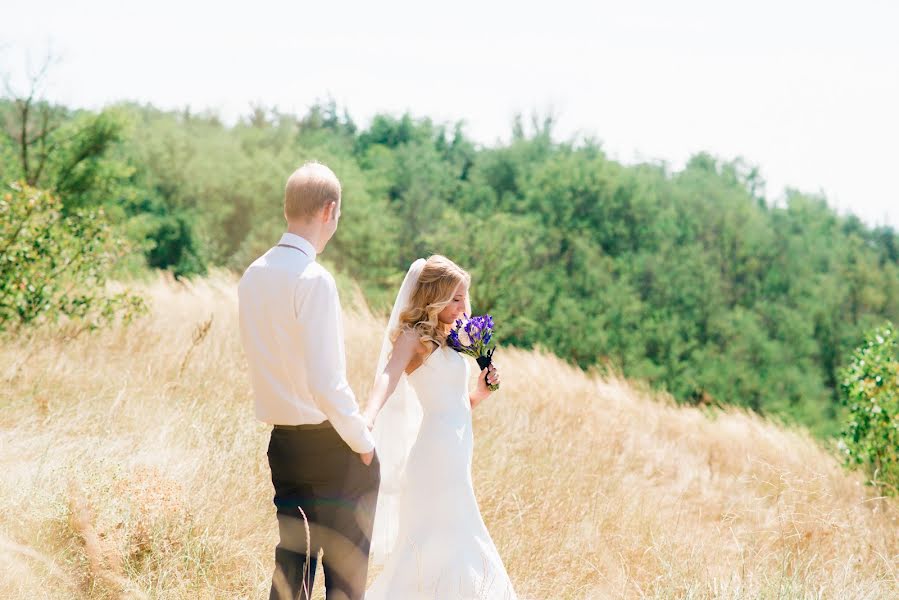 Photographe de mariage Maksim Butchenko (butchenko). Photo du 17 mars 2016