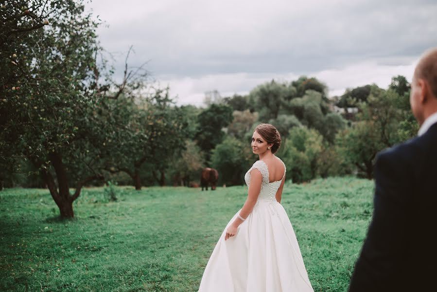 Wedding photographer Anna Mischenko (greenraychal). Photo of 1 February 2017