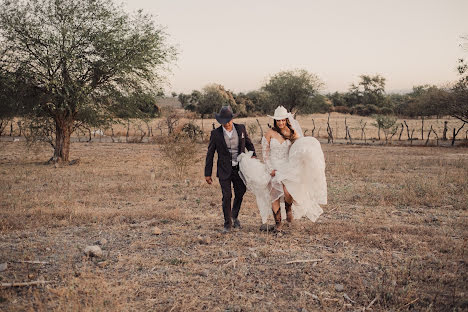 Fotógrafo de casamento Heri Hernández (herihernandez). Foto de 30 de setembro 2023