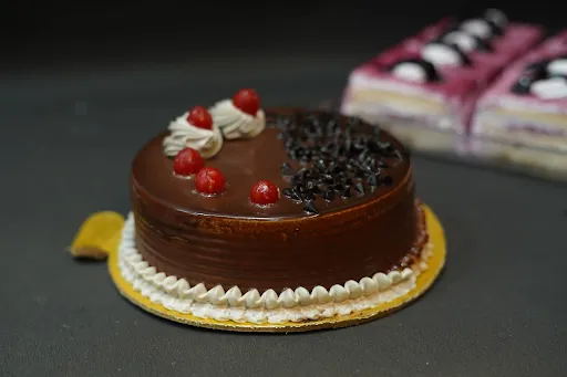 Choco Vanilla Cake [500 Grams]