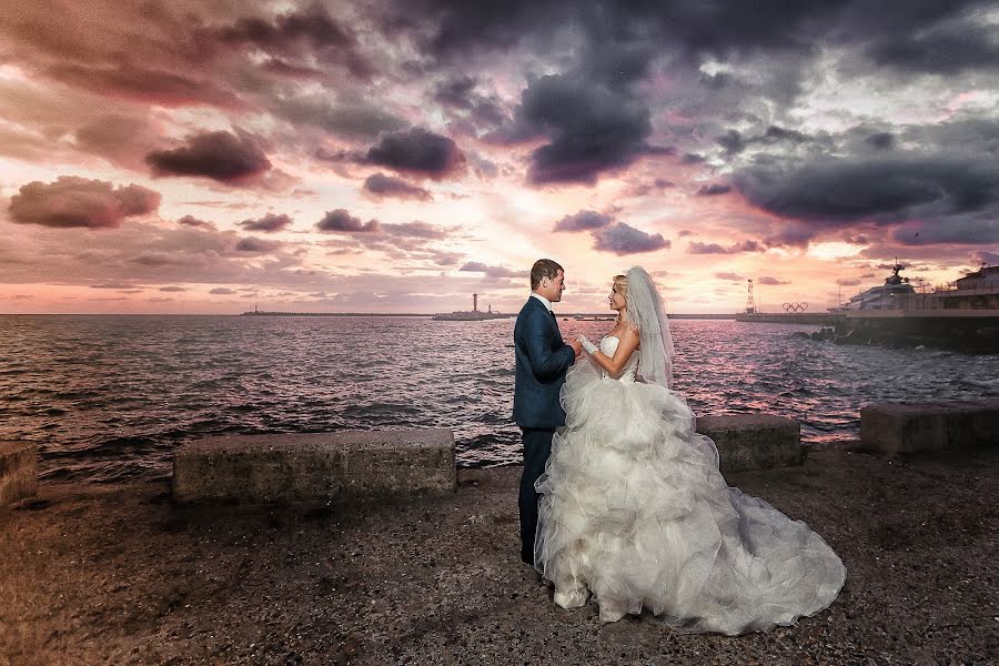 Fotógrafo de casamento Lidiya Kileshyan (lidija). Foto de 14 de fevereiro 2017