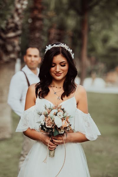 Fotógrafo de casamento Hüseyin Tekin (huseyin). Foto de 24 de novembro 2019