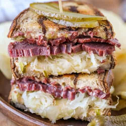 Pastrami Reuben