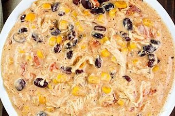 Easy Crock Pot Cream Cheese Chicken Chili