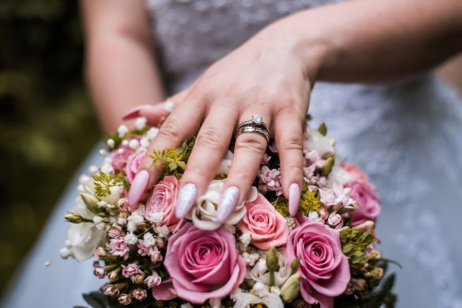 Fotógrafo de casamento Adéla Vraníková (adelavranikova). Foto de 20 de junho 2020