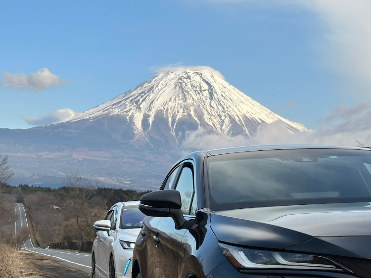 ハリアーの富士山とコラボ・富士山と愛車・コラボ・山梨・ありがとうございましたに関するカスタム事例の投稿画像15枚目