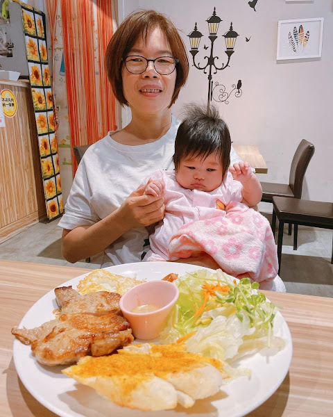 花屋咖啡早午餐 網友評價 菜單 新北新莊區咖啡 愛食記