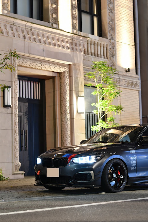1シリーズ ハッチバックのM140i・BMW1シリーズ・ホットハッチ・ストレス発散・シュールに関するカスタム事例の投稿画像1枚目