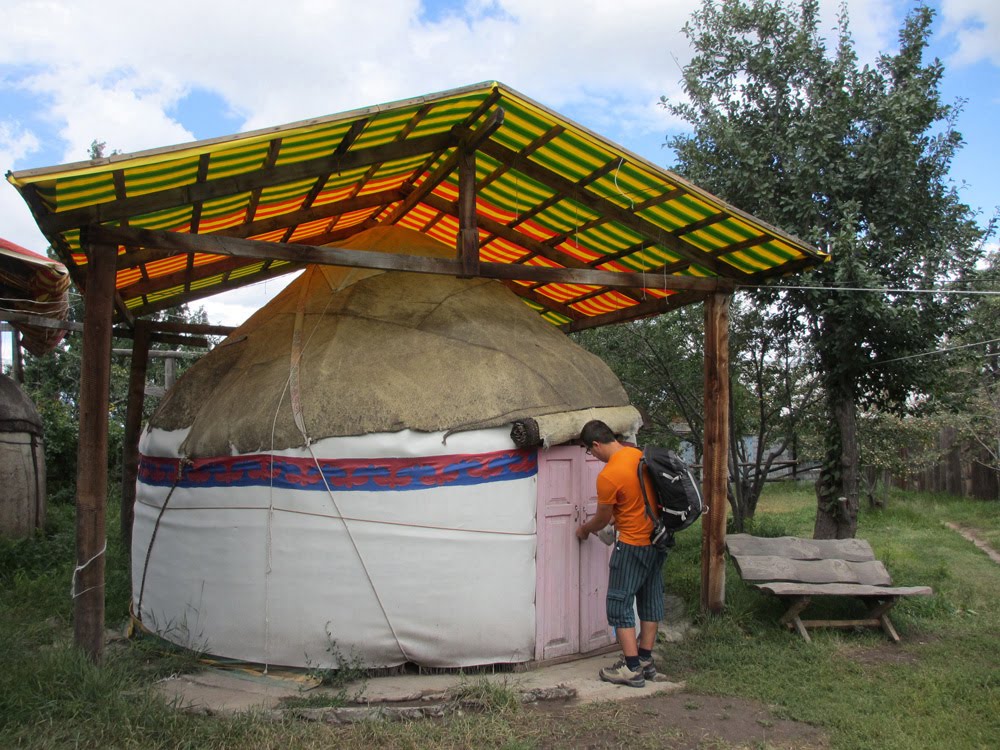 Visitar KARAKOL e preparar uma viagem de exploração do Quirguistão | Quirguistão