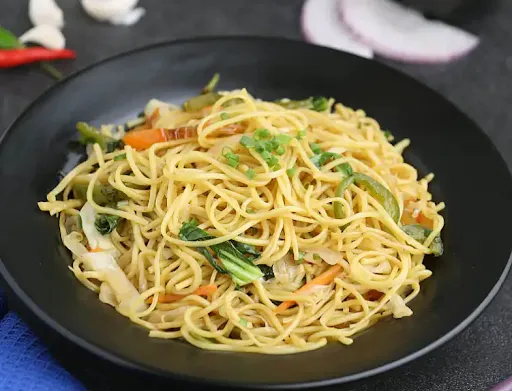 Veg Hakka Noodles