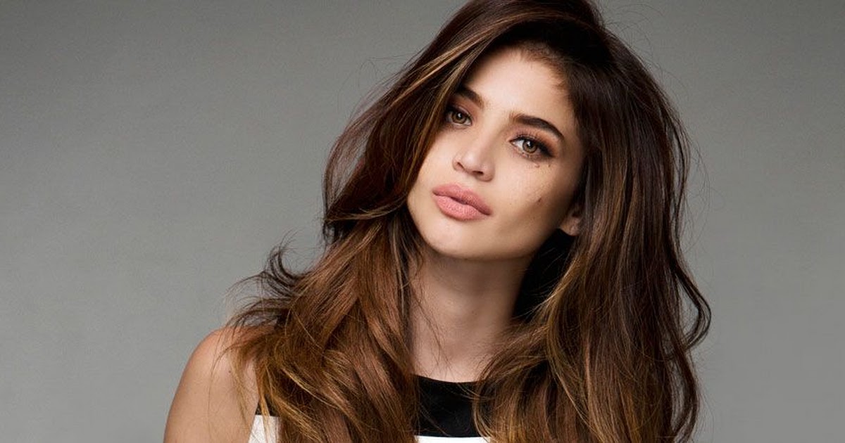 Actress Anne Curtis featured in Vogue Korea