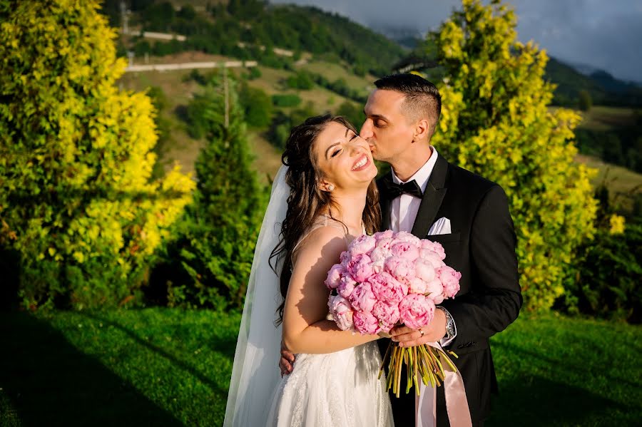 Wedding photographer Claudia Georgescu (kluphoto). Photo of 19 September 2023