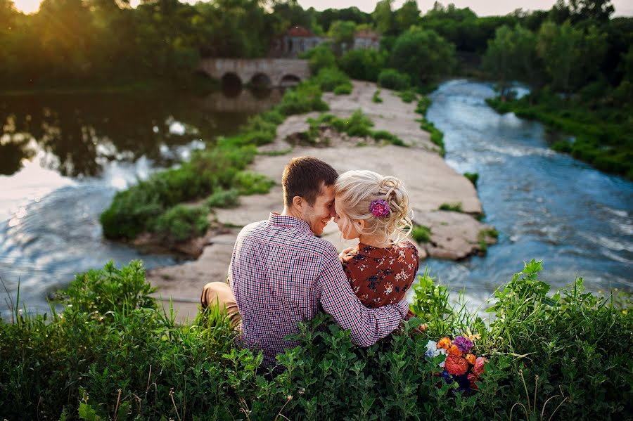 Wedding photographer Aleksey Astredinov (alsokrukrek). Photo of 9 June 2015