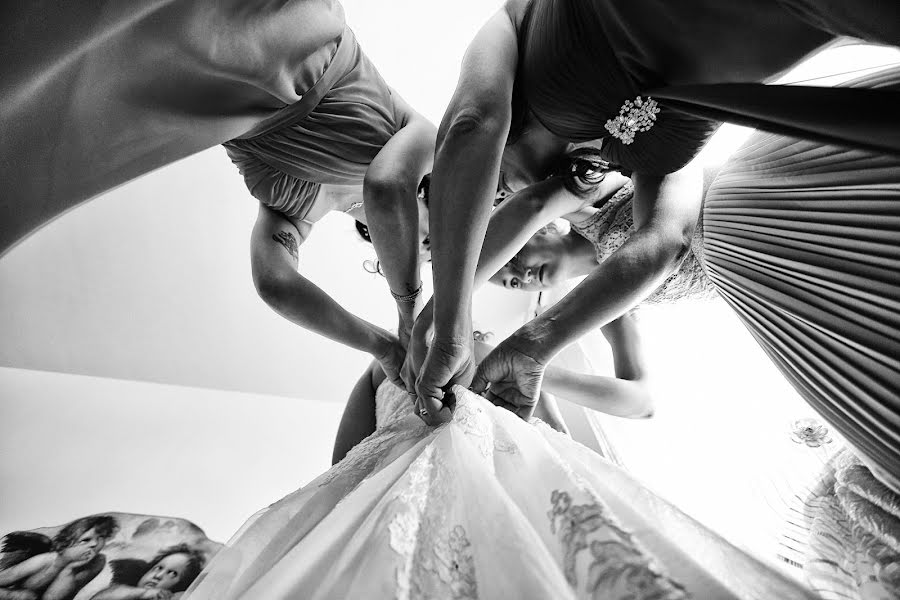 Wedding photographer Alessandro Spagnolo (fotospagnolonovo). Photo of 22 February 2017