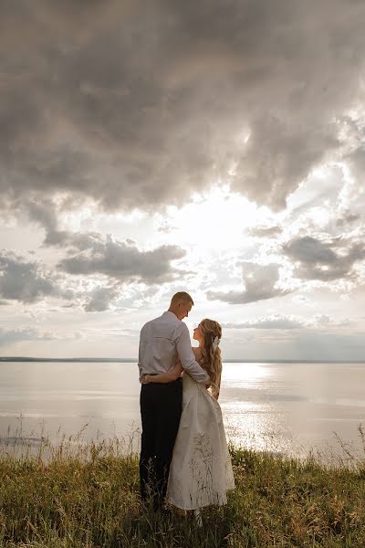 Wedding photographer Oksana Klimenko (oxanaretouch). Photo of 15 October 2022