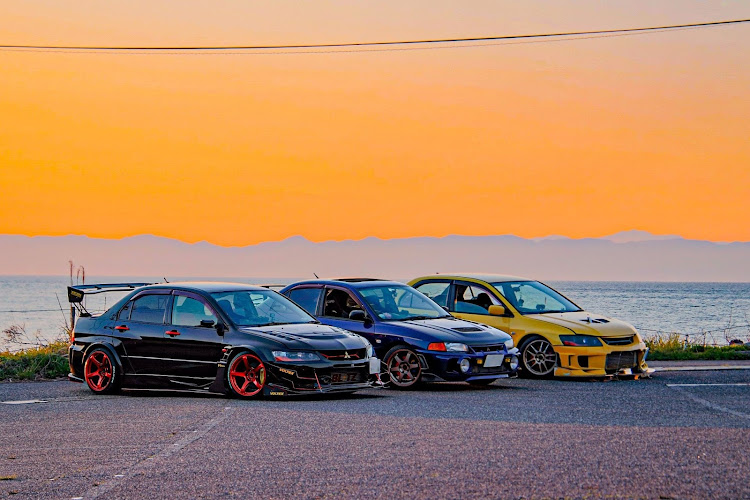 ランサーエボリューションの夕日とコラボに関するカスタム事例の投稿画像1枚目