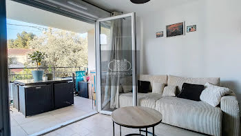 appartement à Cannes la bocca (06)