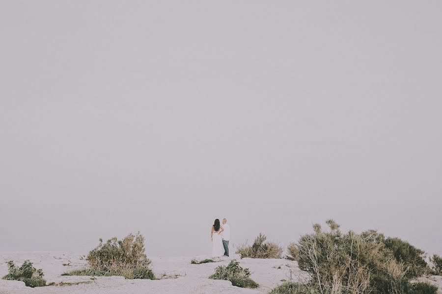 Wedding photographer Sergio Viñuela (luznomada). Photo of 17 March 2023