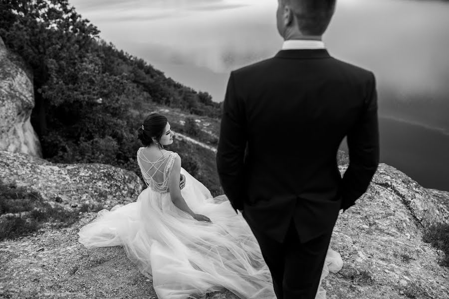 Wedding photographer Mikhaylo Bodnar (mixanja). Photo of 21 April 2019