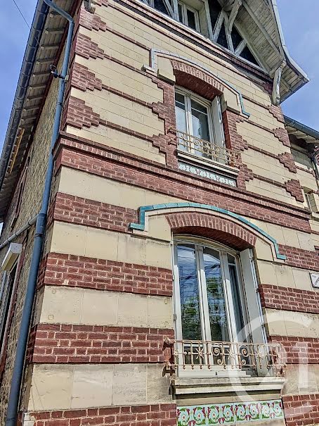 Vente maison 8 pièces 180 m² à Chantilly (60500), 800 000 €