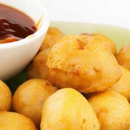 702. Sweet & Sour Chicken Balls (12)