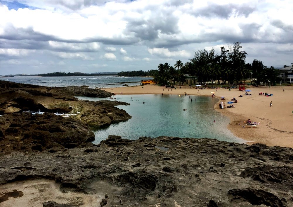 A especular praia protegida de Puerto Novo