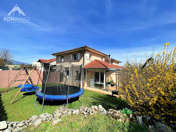 maison à Collonges (01)