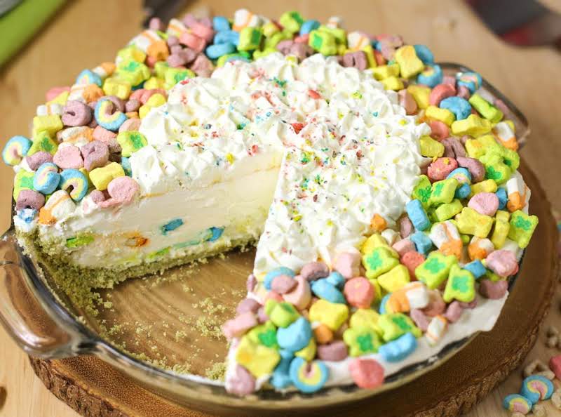 Lucky Charms No-bake Ice Box Cake Was Pinched From <a Href=http://parade.condenast.com/271068/donnaelick/magically-delicious-no-bake-ice-box-pie/ Target=_blank>parade.condenast.com.</a>