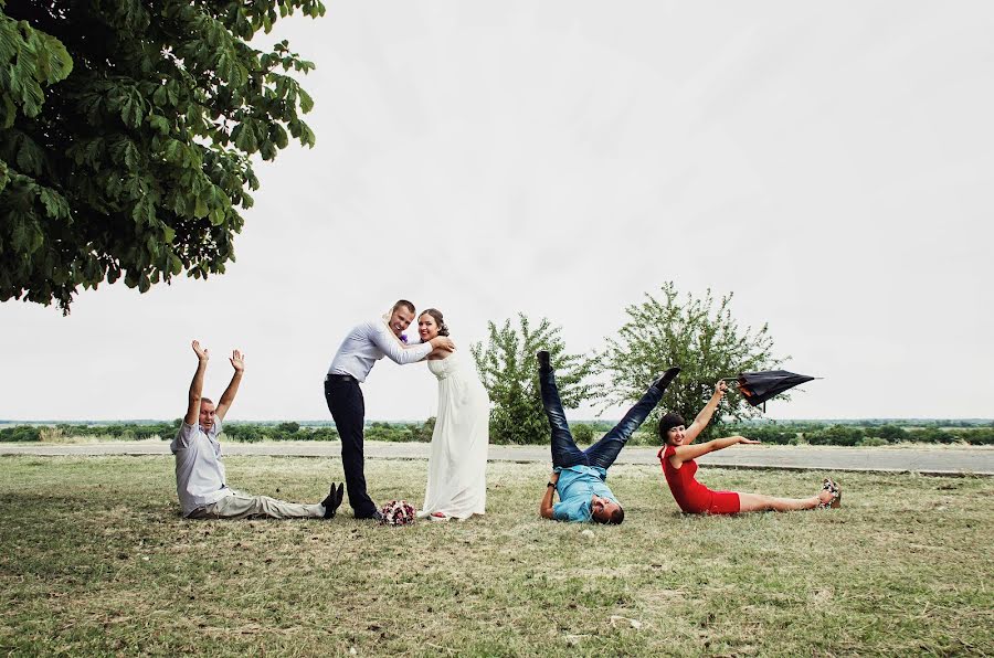 Fotógrafo de casamento Anna Markus (annamarkys). Foto de 31 de janeiro 2020