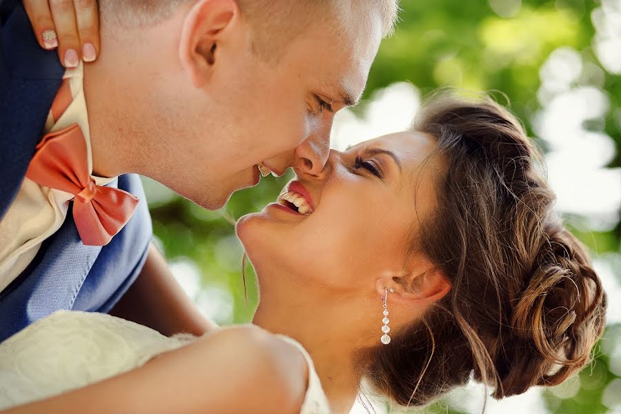 Fotografo di matrimoni Ekaterina Shevcova (kravkatya). Foto del 3 febbraio 2017